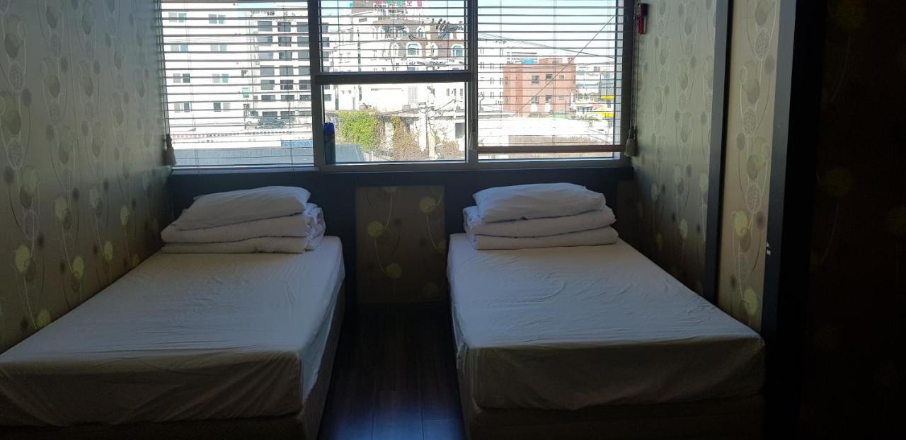 Seom Guesthouse Seogwipo Extérieur photo