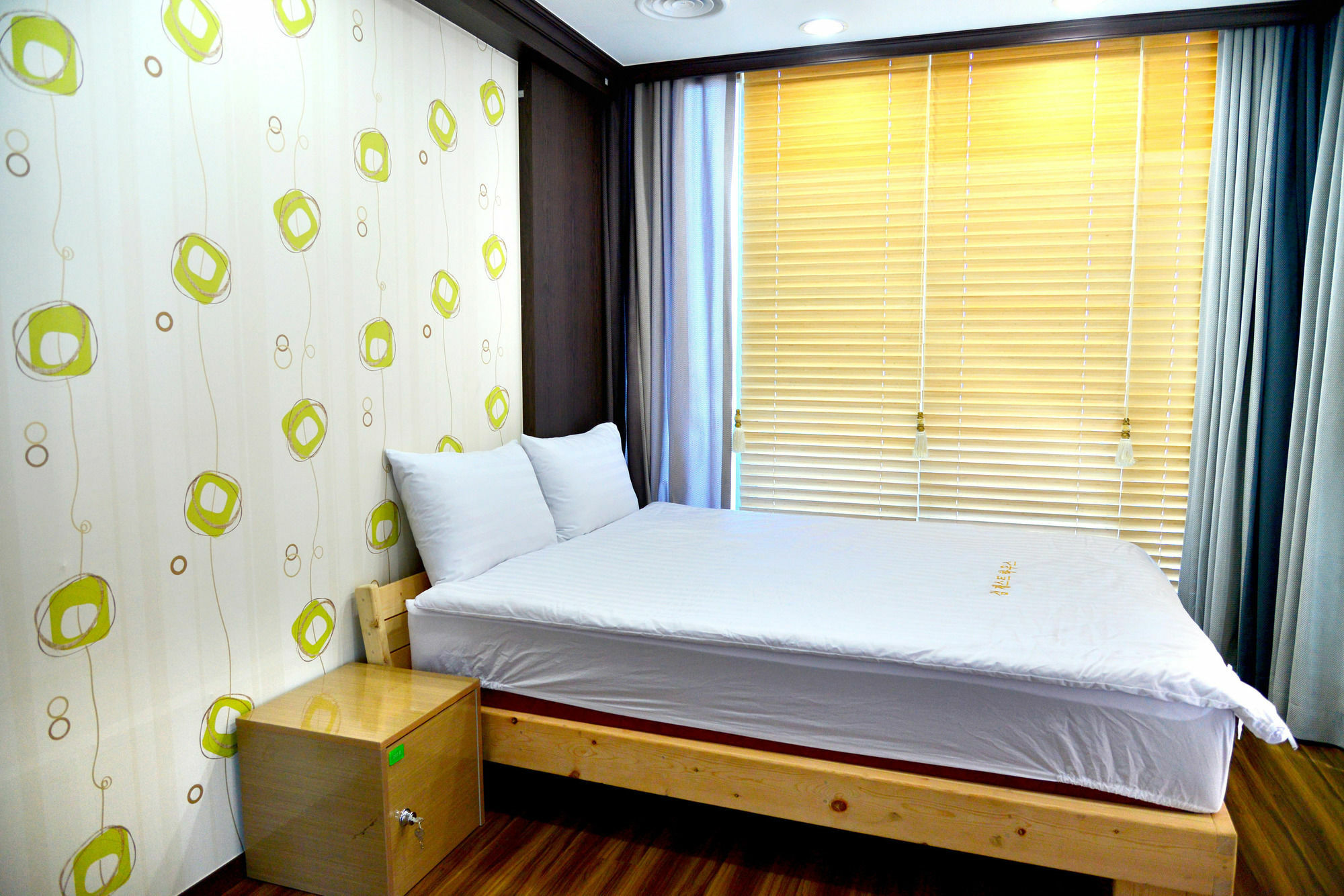 Seom Guesthouse Seogwipo Extérieur photo